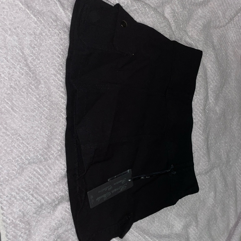 Mini black skirt
